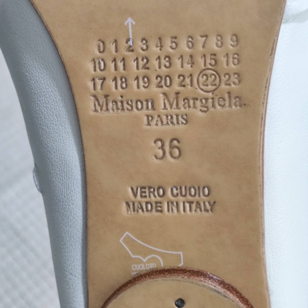 Maison Martin Margiela Cream Tabi Flats with Tan Strap Detail - Picture 3 of 10